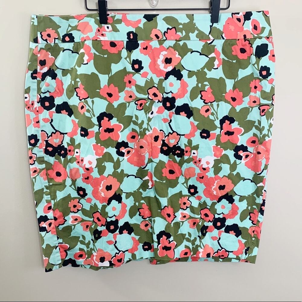 Lane Bryant Floral Pencil Skirt